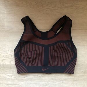 Nike Flyknit High-Support Brown/Black Non-Padded Sports Bra Size Small